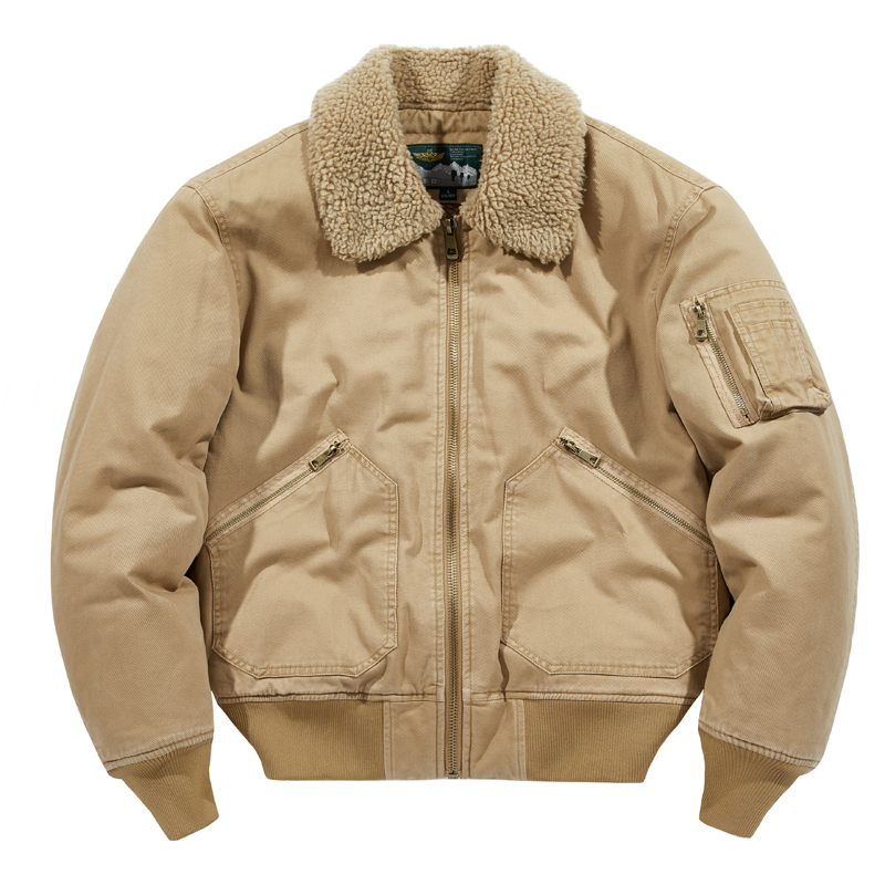 The Men’s Heavyweight Sherpa-Lined Canvas Bomber Jacket for Autumn/Winter 爆款1